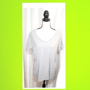 🍀🍀Hanes
Women's X-Temp V-Neck Tee🍀🍀